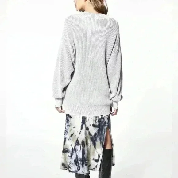 Young Fabulous & Broke Run Away Sweater Size S/M 100% cotton - Picture 3 of 10